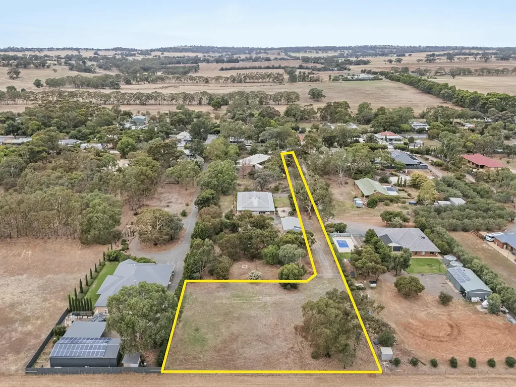 Moculta Build Your Barossa Dream on a Spacious 2,672sqm Allotment