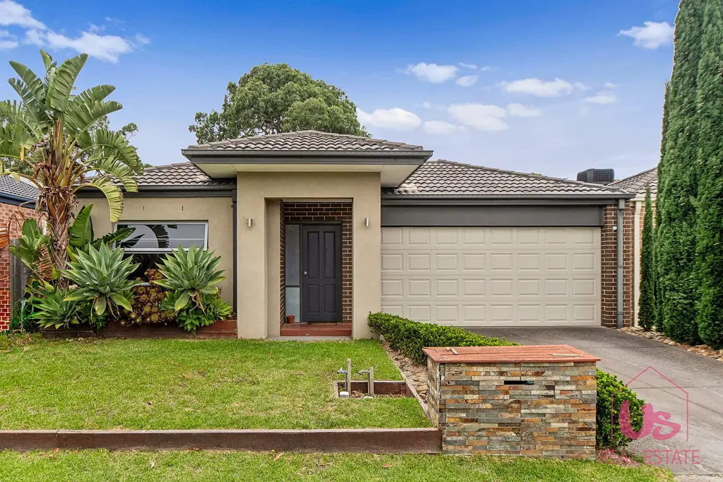 8 Kensei Place, Sandhurst, VIC 3977