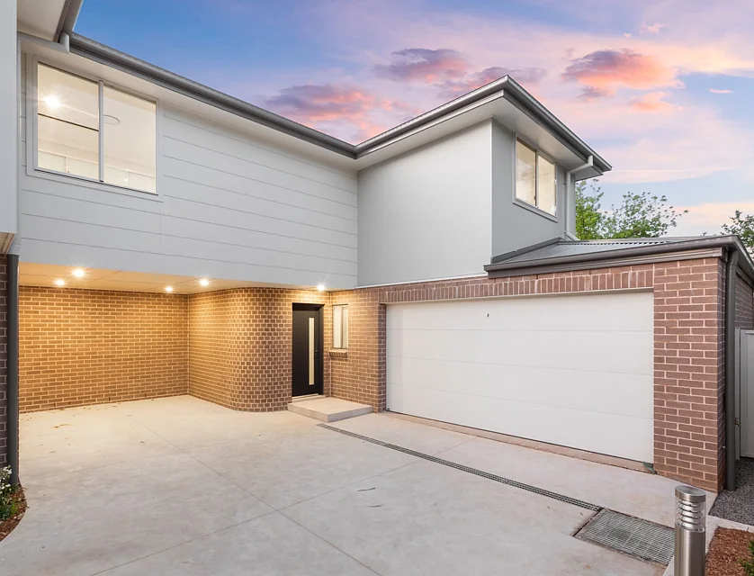 1F Sunnyside Crescent, North Richmond, Outer Western Sydney, 3部屋, 2バスルーム, Townhouse