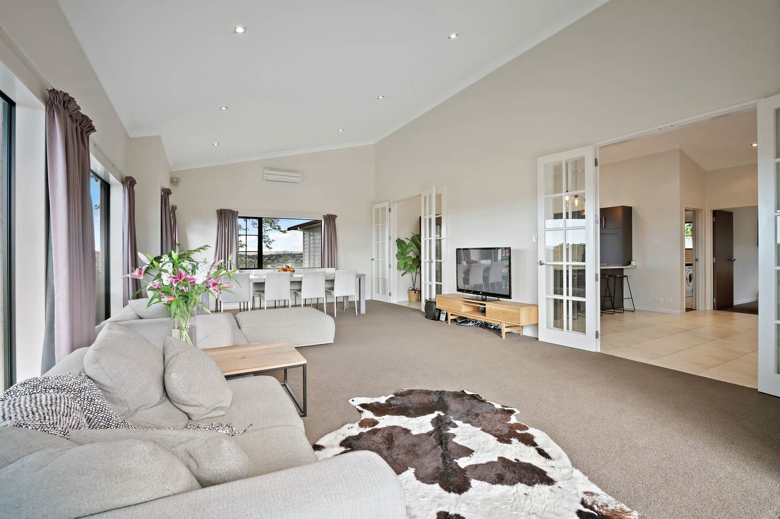 66a Bradbury Road, Botany Downs, Auckland - Manukau, 6 غرف, 2 حمامات