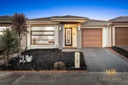 37 Whitebark Street, Wollert