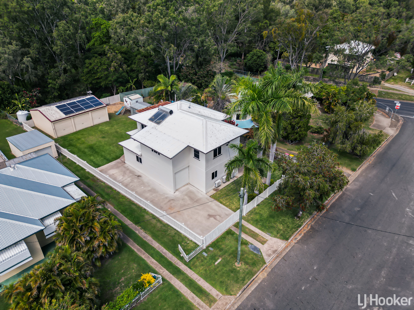 180 CRAIG ST, BERSERKER QLD 4701, 0 habitaciones, 0 baños, House