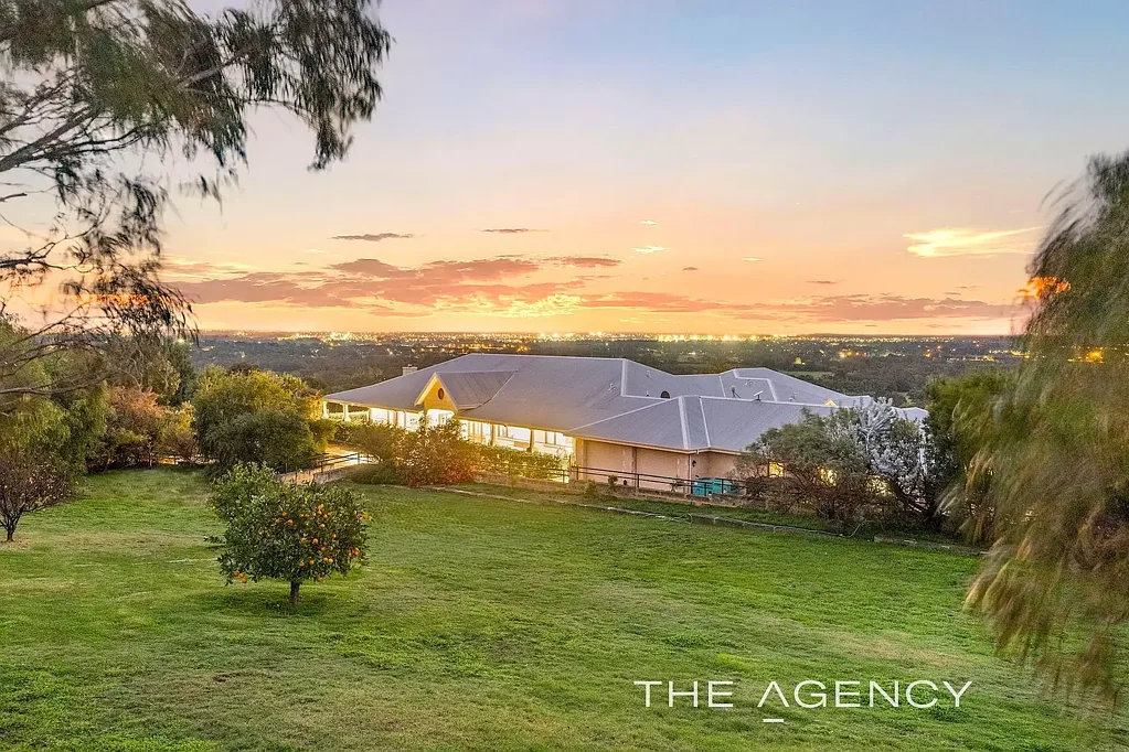 Brigadoon 5部屋 Be King Of The Hill - Exquisite Federation Residence & Granny Flat on 11 Acres & Stunning Views
