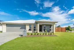 14 Barakee Street, Pimpama