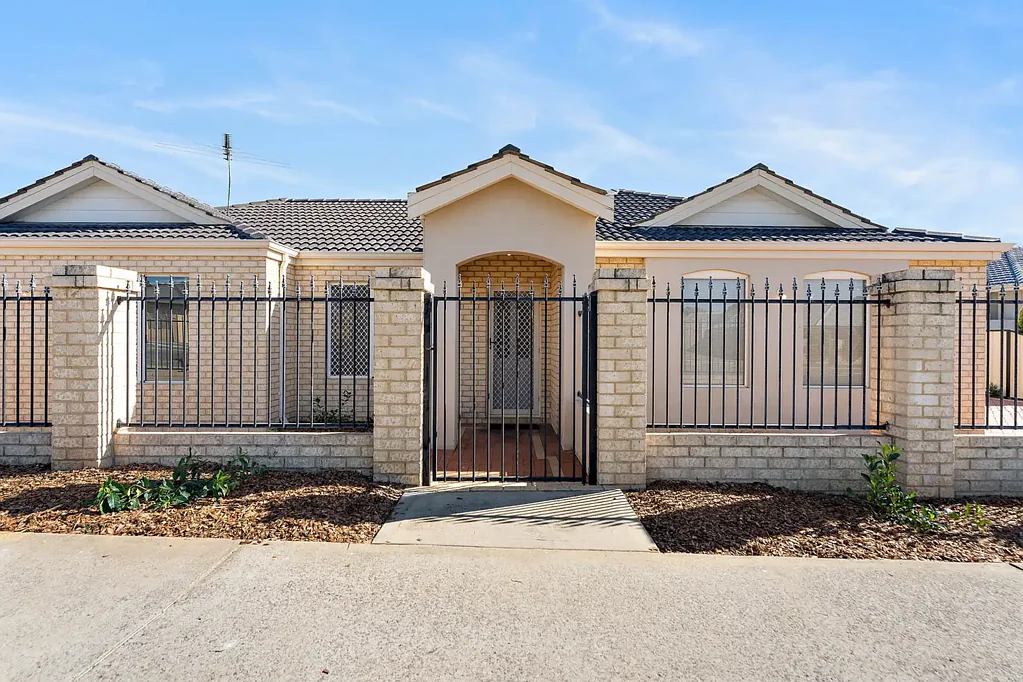 1/383 Rockingham Road, Spearwood, WA 6163