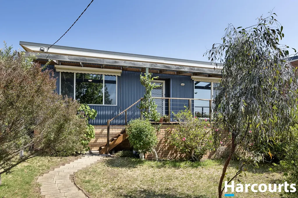 Portarlington 2 Slaapkamer Classic style beach house Views! Views! Views!