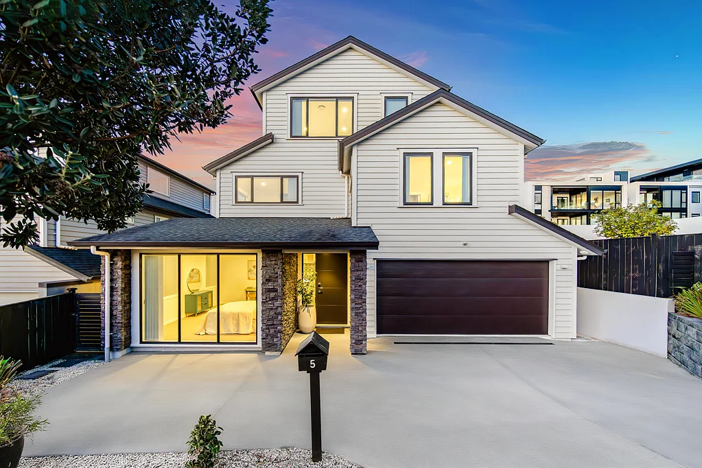 5 Pennant Street, Long Bay, North Shore City, Auckland
