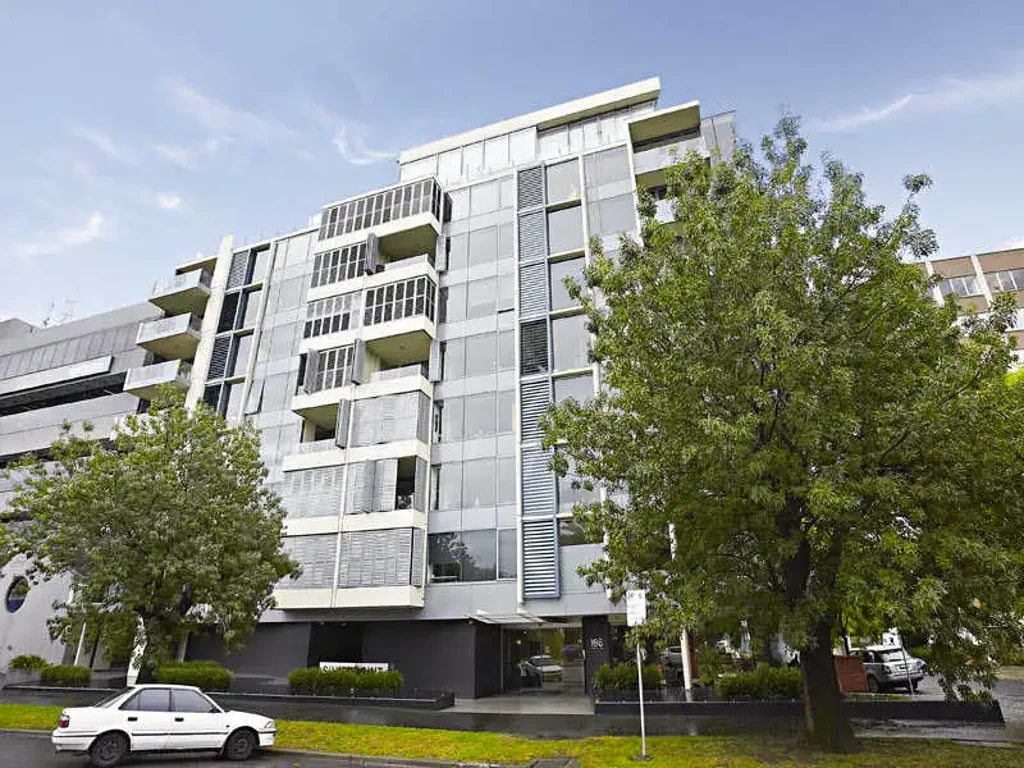 Premium South Melbourne Living