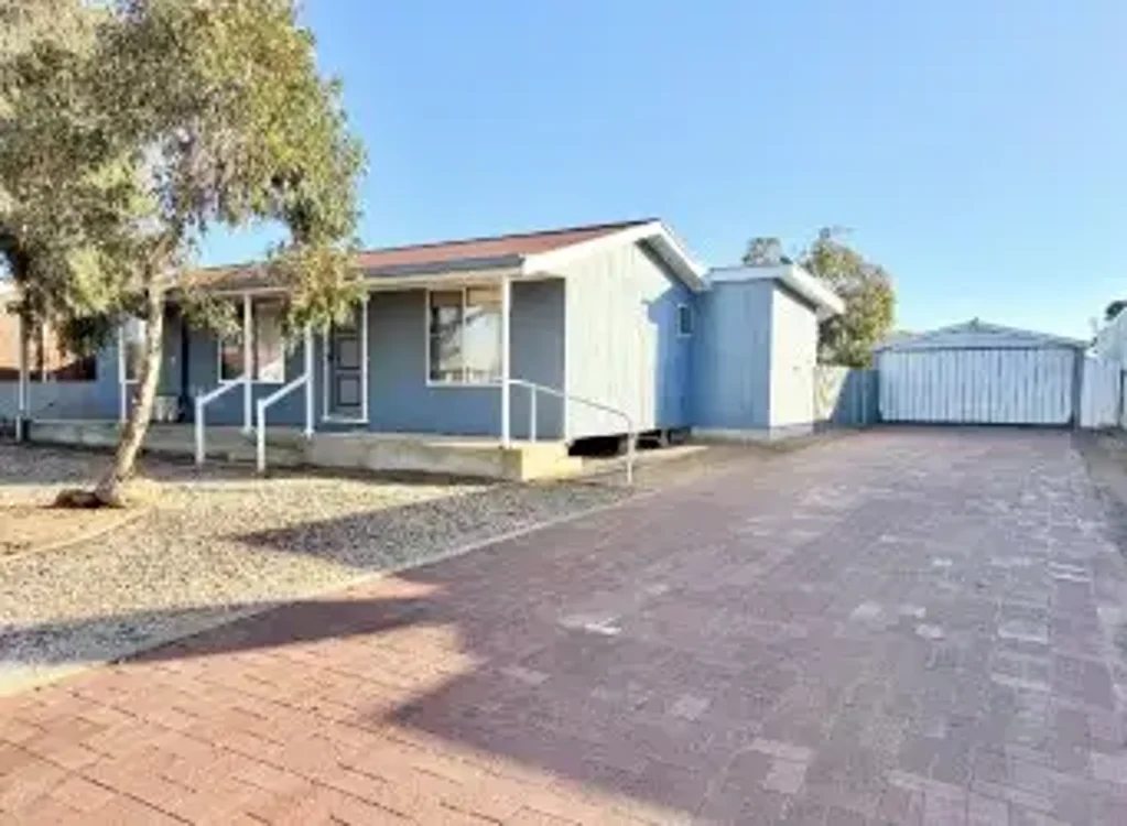 3 bedroom home in great location