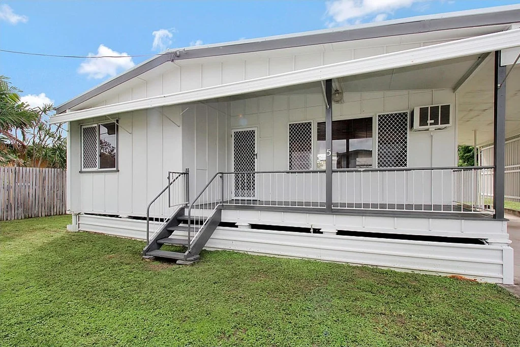 5 Weela Street, Cranbrook, QLD 4814