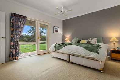 19 Dunn Street, Macedon, VIC 3440, 3 chambres, 2 salles de bain, House