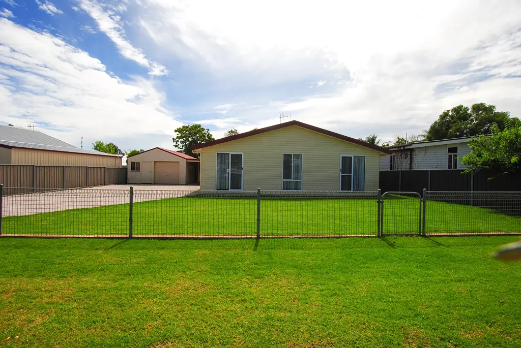 SPACIOUS FURNISHED/SERVICED HOME