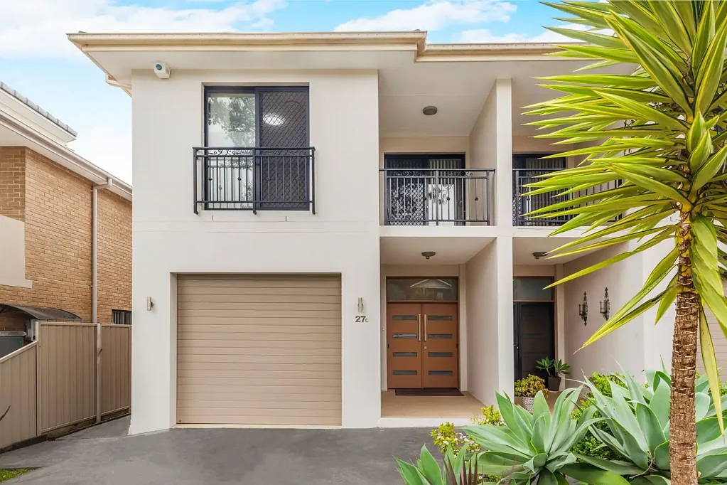 27C Samuel Street, Peakhurst, NSW 2210