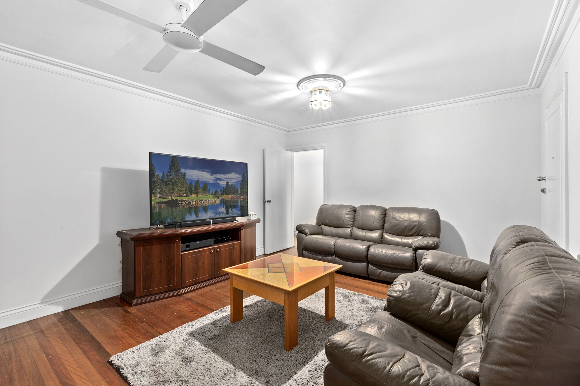 17 MCQUADE AV, SOUTH WINDSOR NSW 2756, 0部屋, 0バスルーム, House