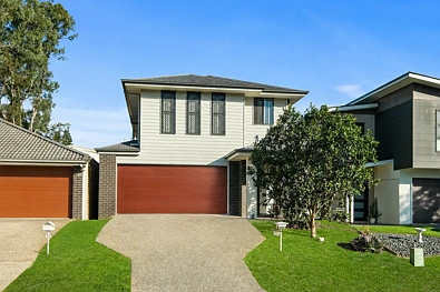 Richlands 4Zimmer Double-Storey Living with Room for Everyone in Prime Richlands Location