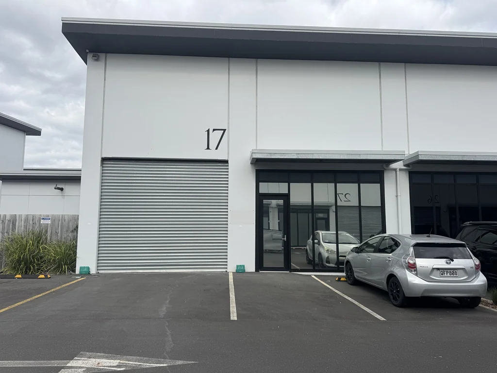 Manurewa  Modern 147sqm industrial unit