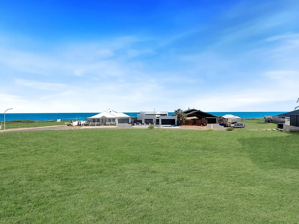 Dongara Ocean Views Galore, Coveted Cul-de-sac