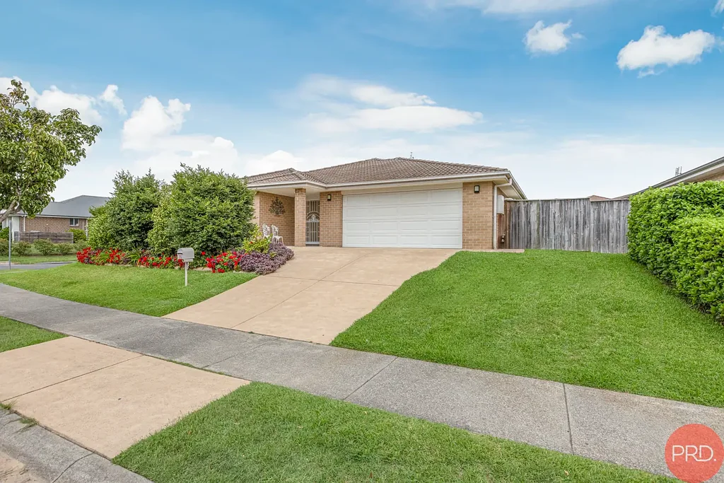 35 Mckeachie Drive, Aberglasslyn, NSW 2320