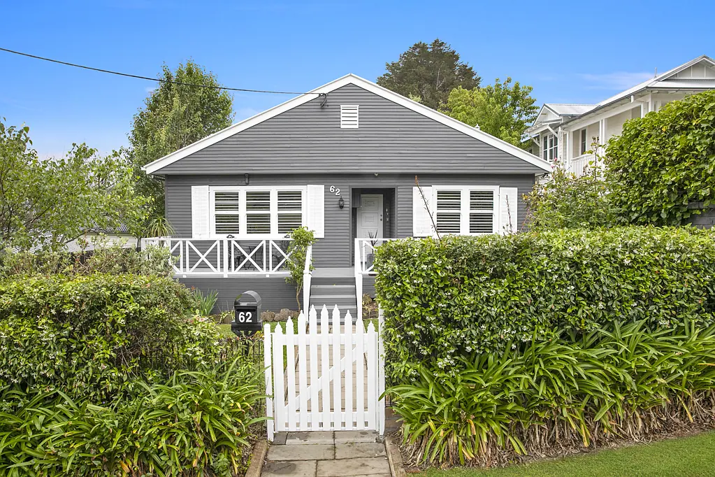 Bowral 2房  Charming Country Cottage in the Heart of Old Bowral
