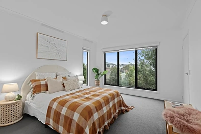 卧室 - 8 YALLOCK CCT, TORQUAY VIC 3228