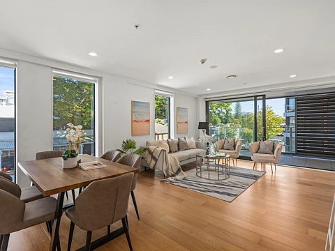 Epsom 2部屋 Price dropped - now beatable on the market