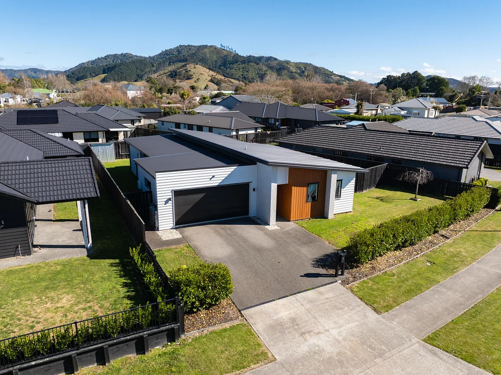 Taupiri 4 Bedroom Hamilton Close and Auckland Connected