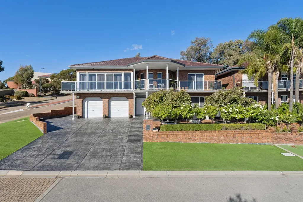 1 Napier Court, Wynn Vale, SA 5127