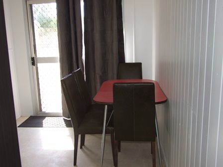 UNIT 2 21 SAINT ANDREW ST, BLACKALL QLD 4472, 0 Kuwarto, 0 Banyo, Unit