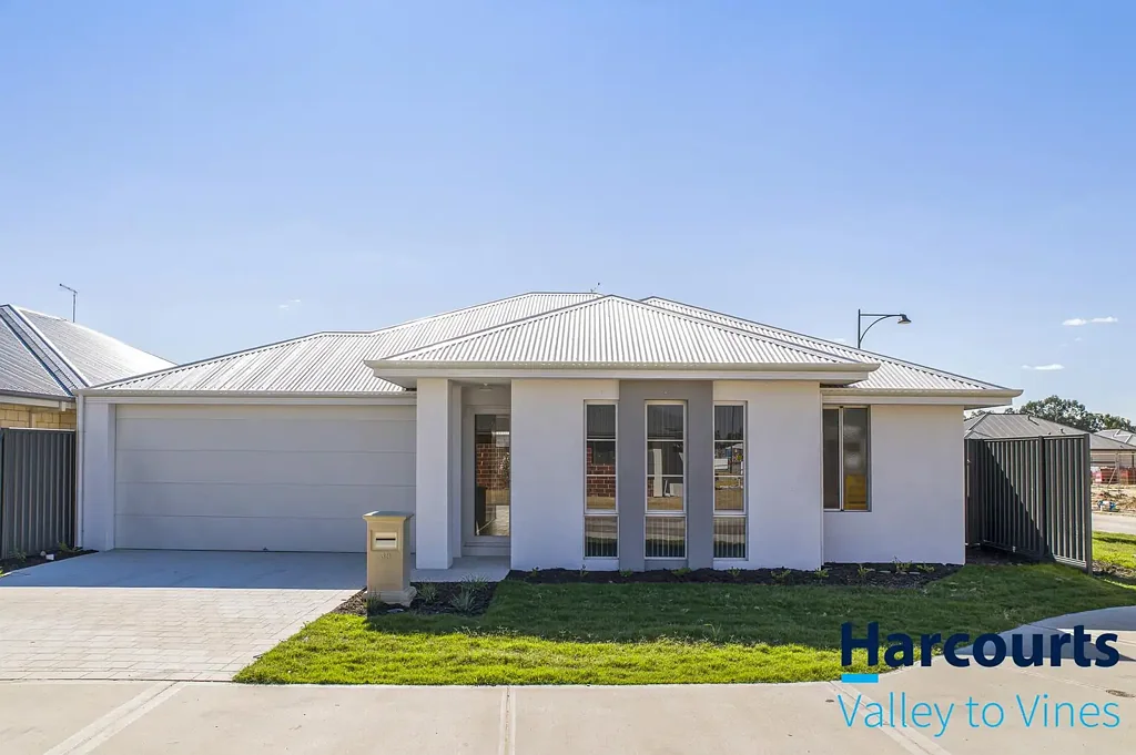 Welcome to 39 Spruce Road, Henley Brook.....