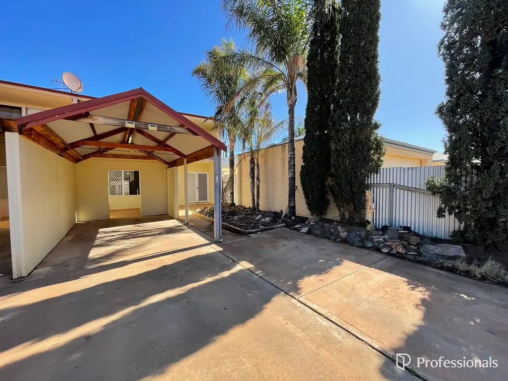3 x 2 Townhouse