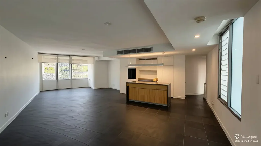 Woolloomooloo 2 Slaapkamer Huge 2 levels apartment  in Prestigious Luxe Building offering stunning North-West City Views. Spanning 156sqm on title