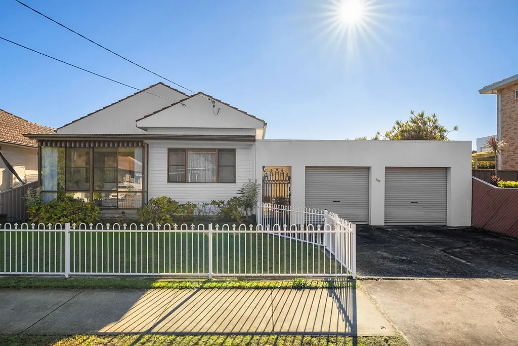 102 Ida Street, Sans Souci, NSW 2219