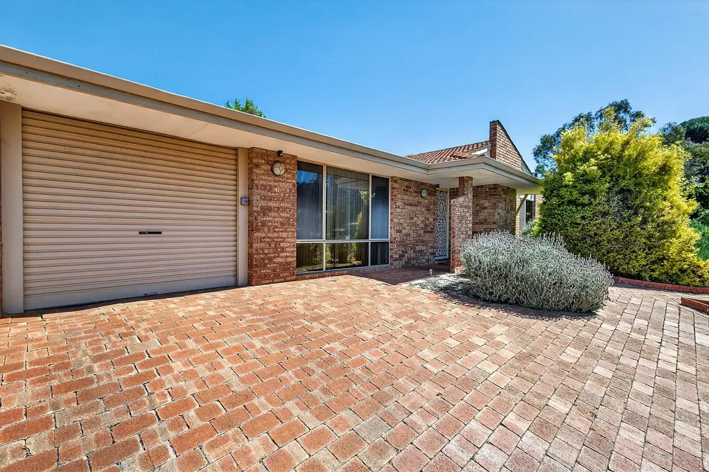 6 Le Souef Drive, Kardinya, WA 6163