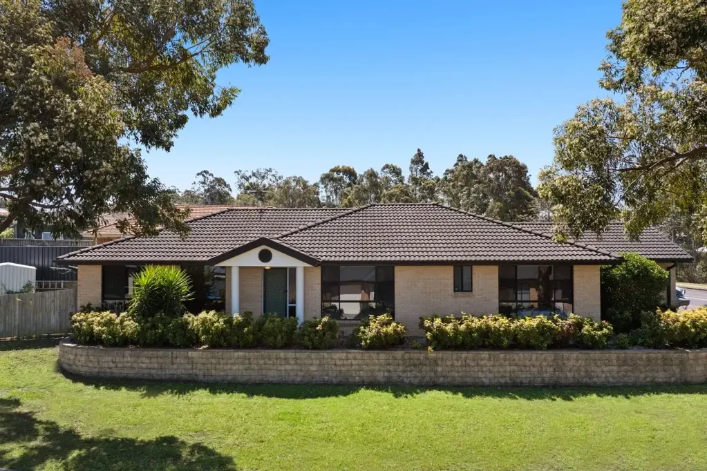195 Aberglasslyn Road, Aberglasslyn, NSW 2320