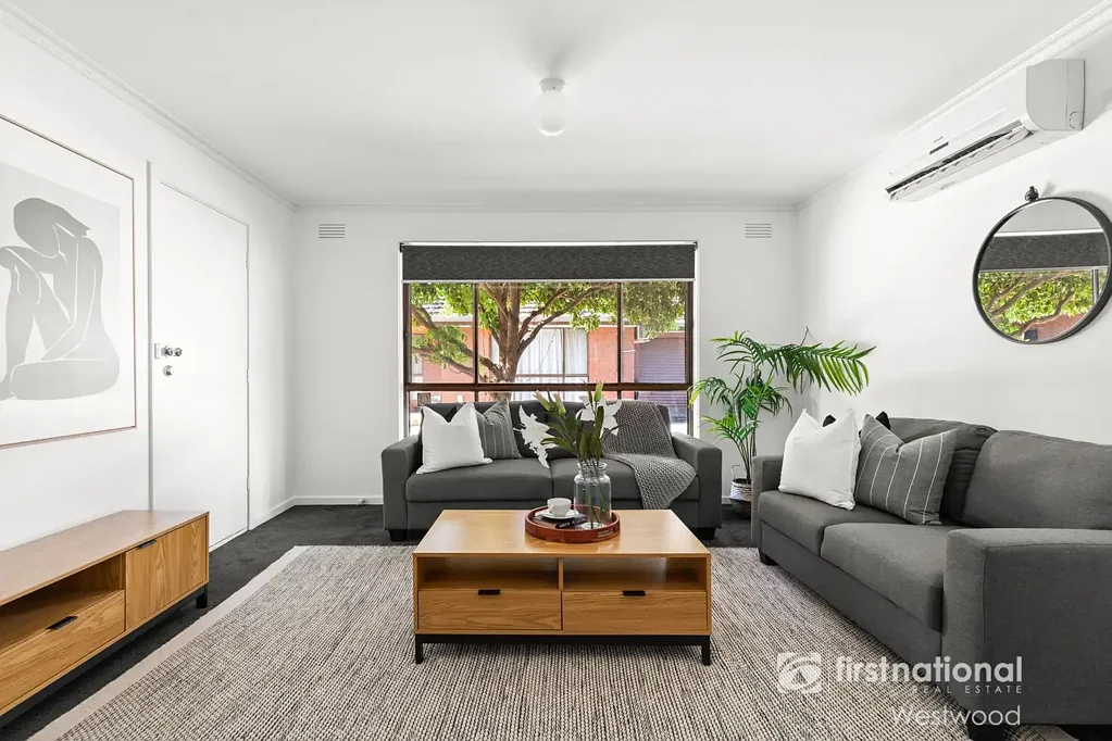 2/115-117 Duncans Road, Werribee, VIC 3030