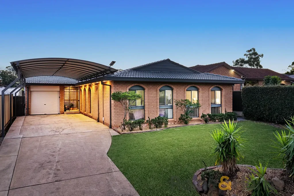 Bossley Park 4غرفة نوم A Home That Ticks Every Box