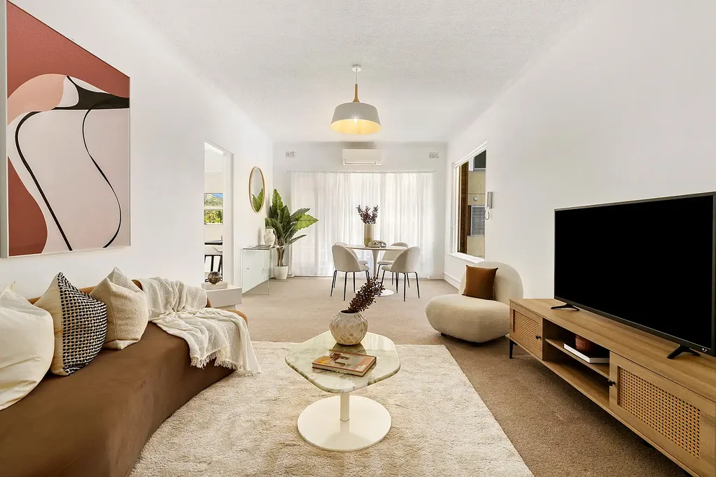 Dolls Point 3ਬੈੱਡਰੂਮ Spacious mid-floor abode steps from Dolls Point Beach