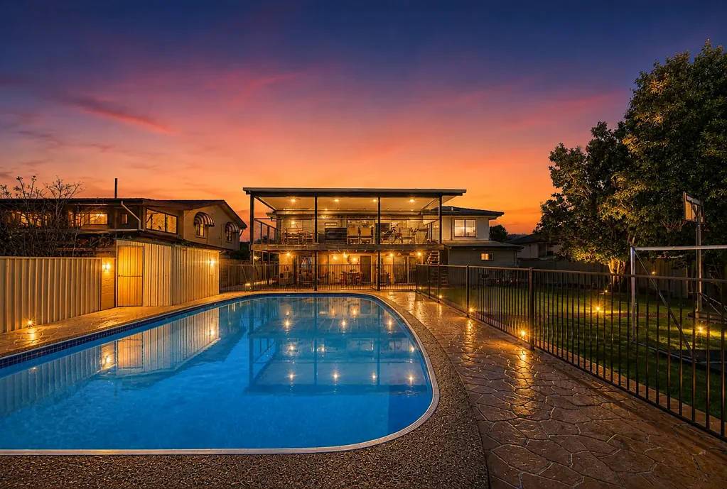 Albany Creek 3कमरा Resort-Style Large Family or Multi-Generational Living With Pool...!