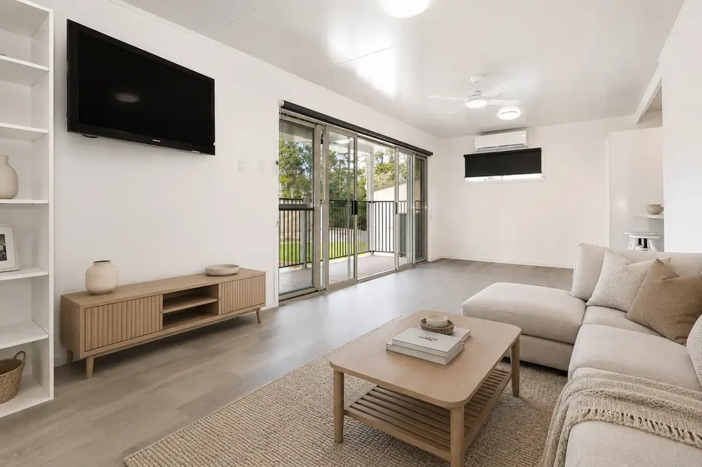 Modern Cottage Living with Privacy, Space & Convenience