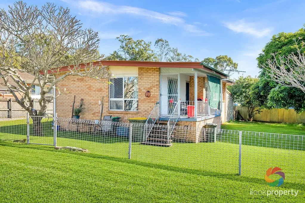 Inala 3ਬੈੱਡਰੂਮ Freshly Updated Family Home in a Convenient Inala Location