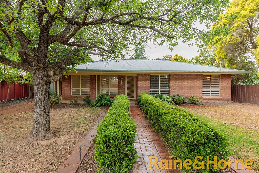 195 Temoin Street, Narromine, NSW 2821