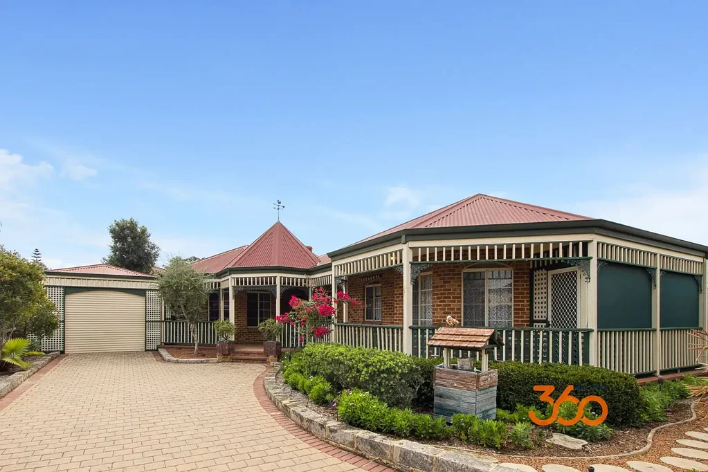 17 Bowerbird Vista, Ellenbrook, WA 6069