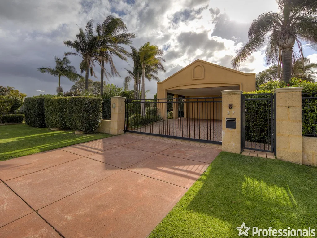 37 Reynolds Road, Forrestfield, WA 6058