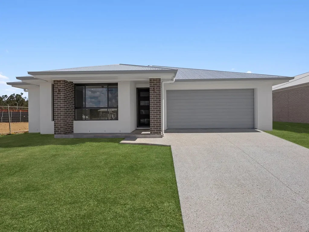 Modern Family Living with Dual Ensuites