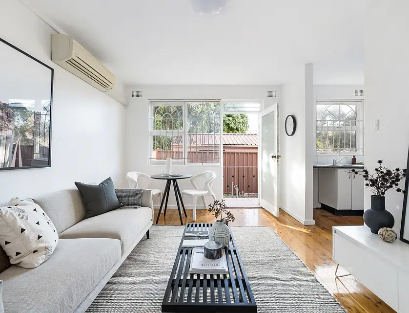 8/17 Wonga Street, Canterbury, South Western Suburbs, 2 habitaciones, 1 baños, Apartment