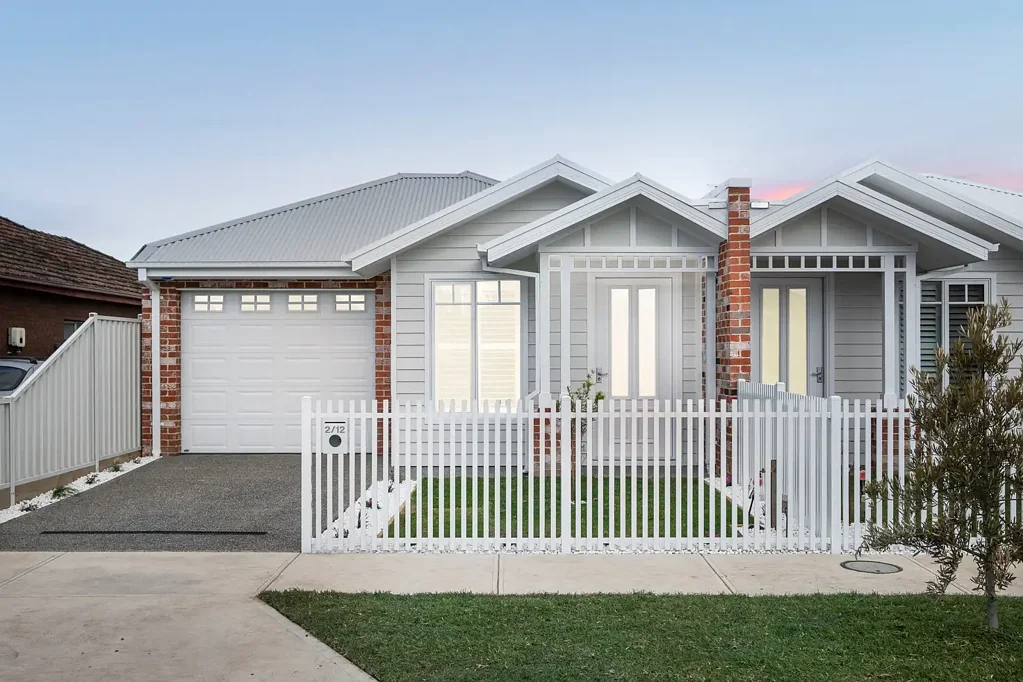 2/12 Day Street, Sunshine West, VIC 3020