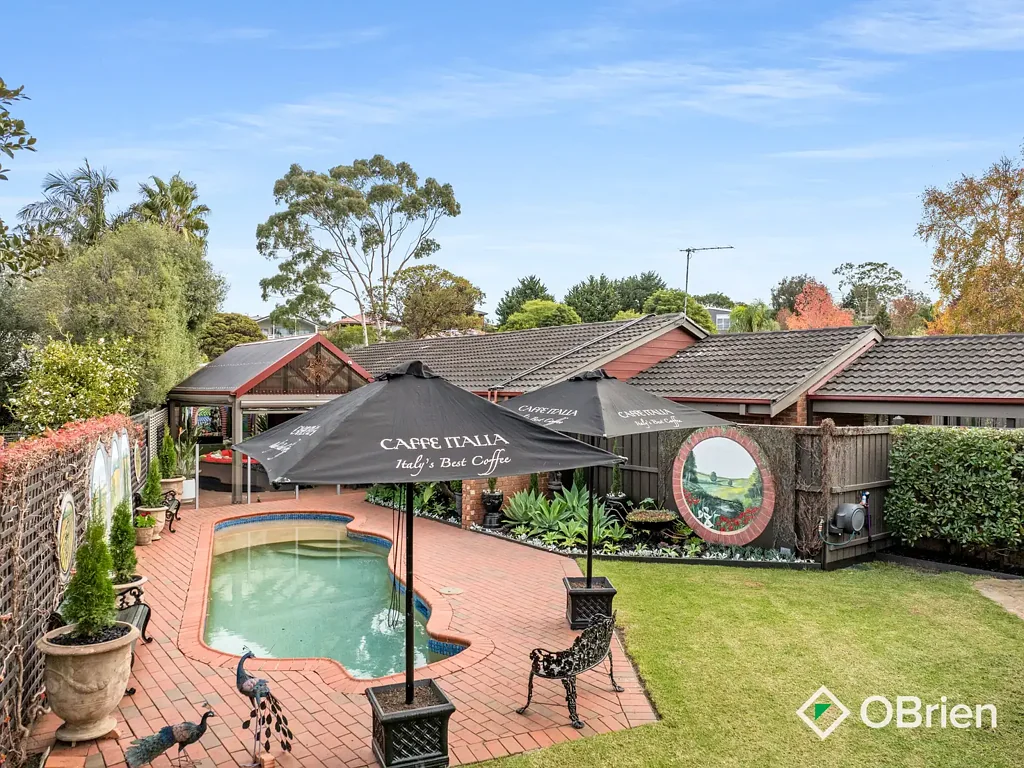 82 Warrawee Circuit, Frankston, VIC 3199