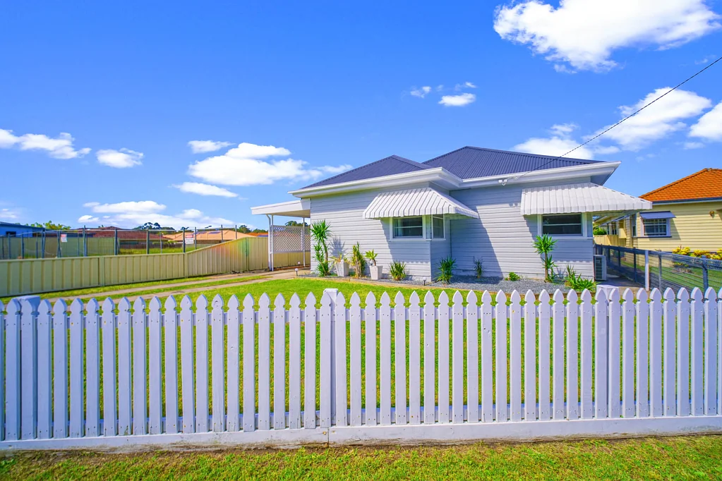 48 The Lakes Way, Forster, NSW 2428