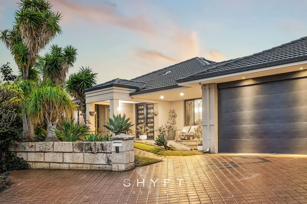 Mindarie 5 Bedroom Indulgent Family Comfort