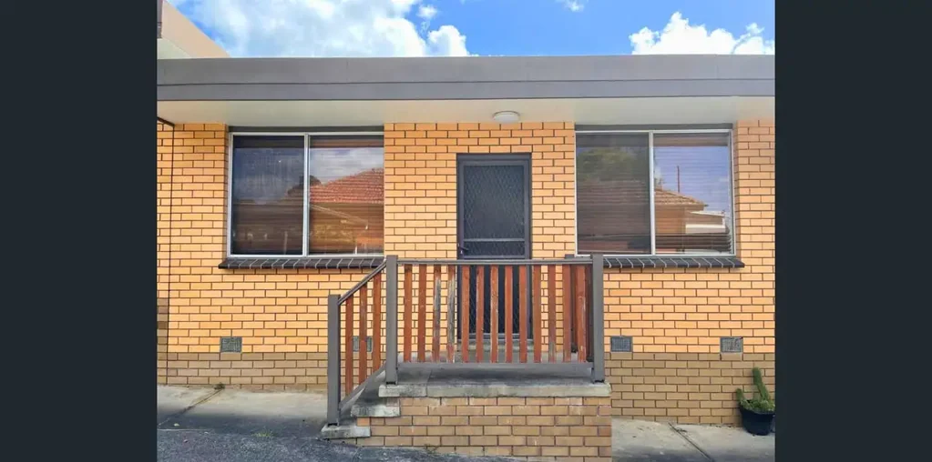 Clean & Modern 1-Bedroom Unit in Quiet Newborough Location